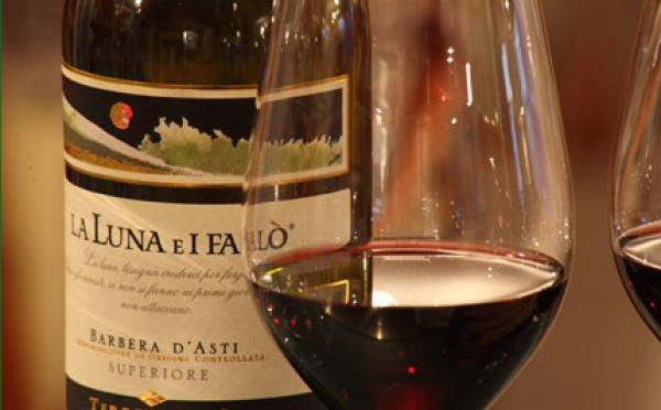 Vite Colte: La Barbera d’Asti La Luna e i Falò incontra i tesori dell’artigianato caseario piemontese